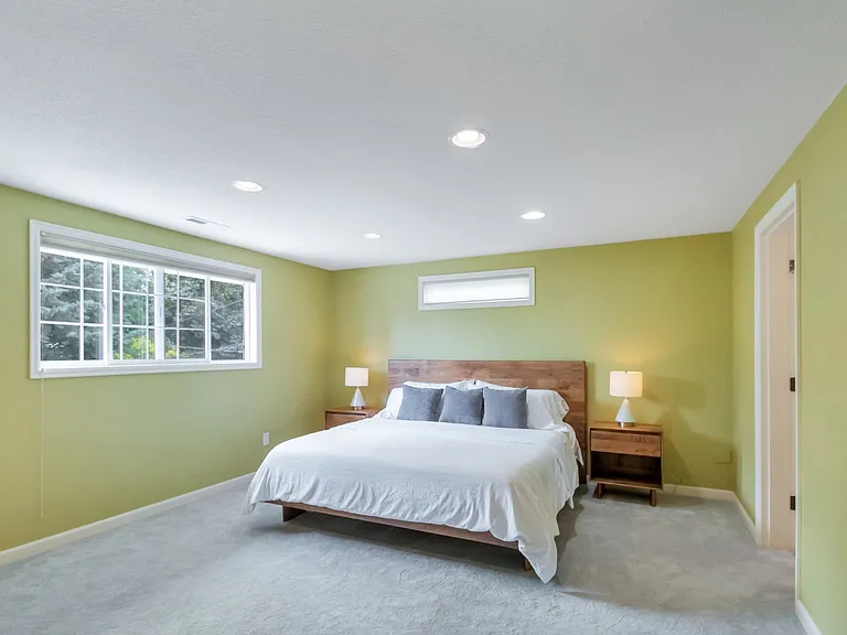 Primary Bed upstairs