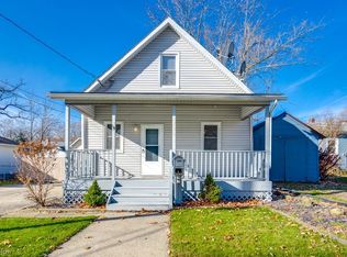 1596 Meriline St, Cuyahoga falls, OH 44221