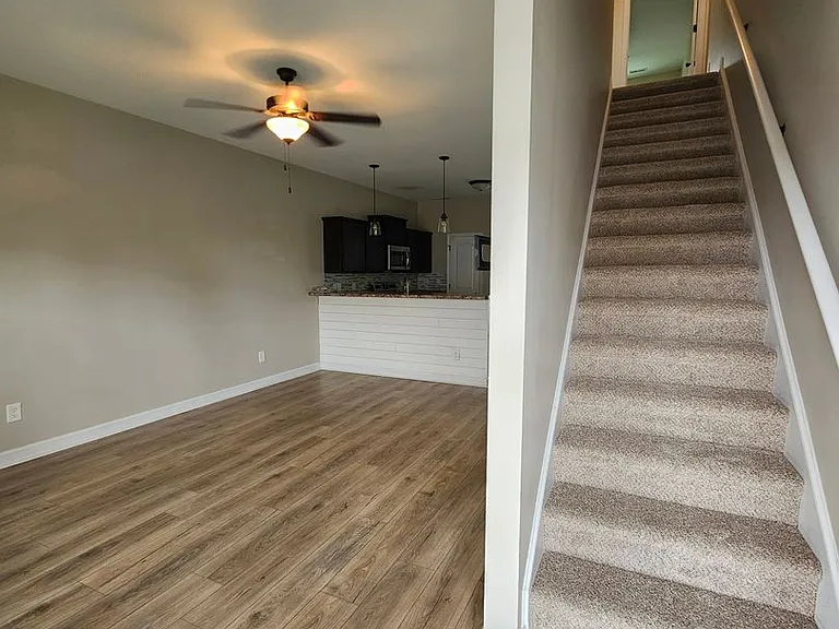 511 Justice Farm Dr — Photo 2