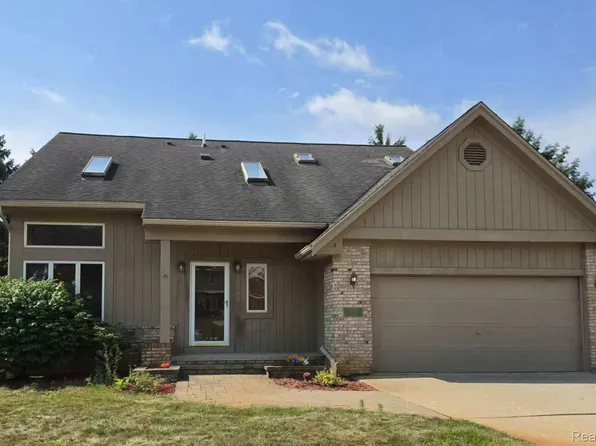 41921 Tamara St, Novi, MI 48375