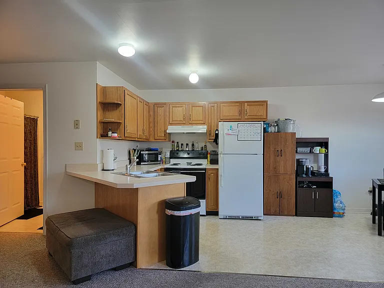 183 Tom Ave #C — Photo 5