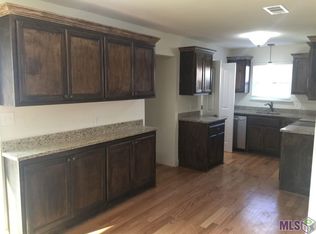 1115 Wanda Ave, Denham Springs, LA 70726