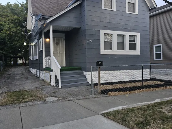 3296 W 44th St #1, Cleveland, OH 44109