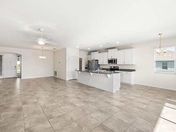 4th image of 1767 NE 50th Ct