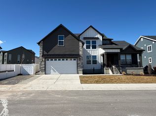 13748 S Eckhart Ln, Riverton, UT 84096