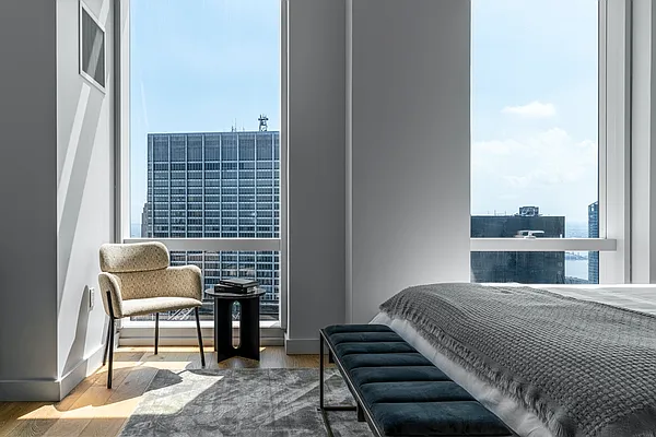 Rented by Greystar | media 8