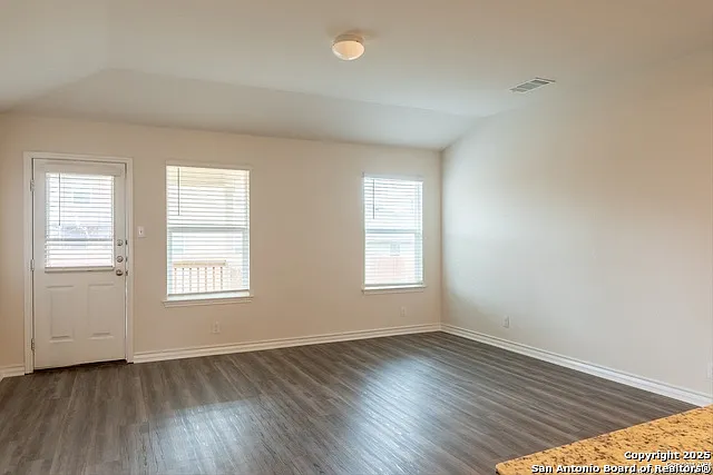 6847 Kingsley Edge — Photo 12