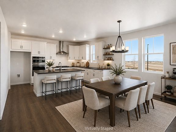 3rd image of 3591 Recess Ln