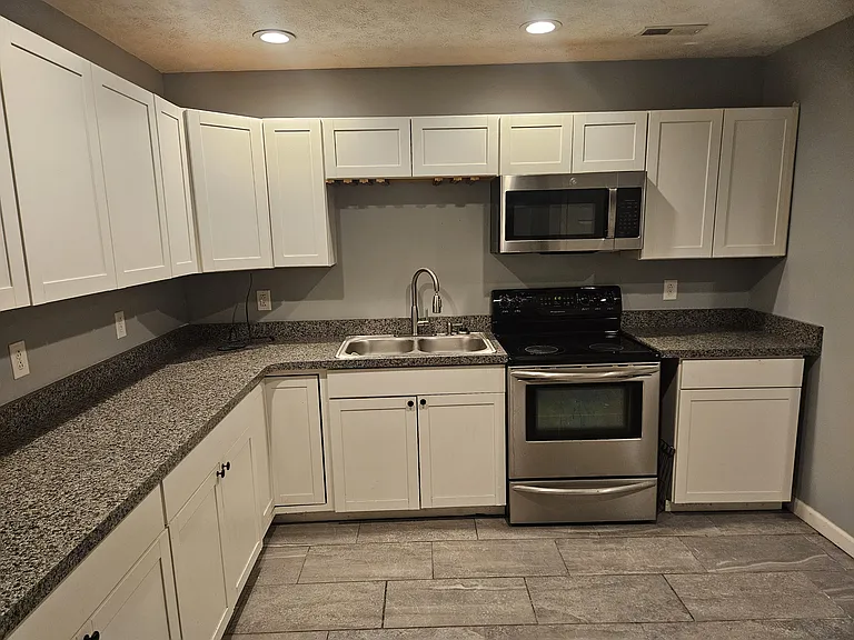 840 Jenkins Dr #0 — Photo 7