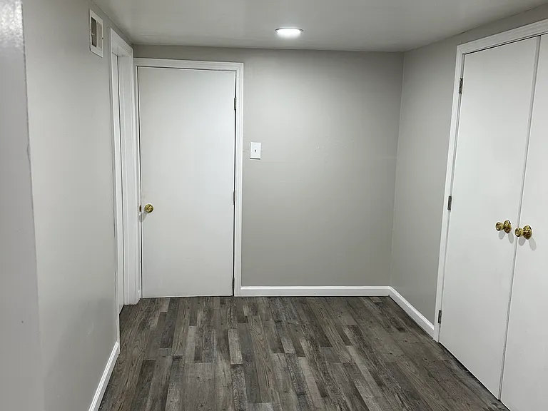 149 Vernon Ave #8 — Photo 3