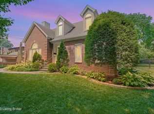 306 Ring Rd, Bellewood, KY 40207