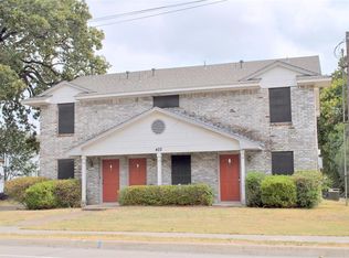 422 N Dallas Ave, Lancaster, TX 75146