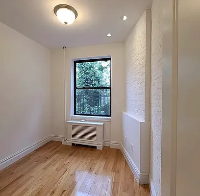 Rented by Corcoran | media 14