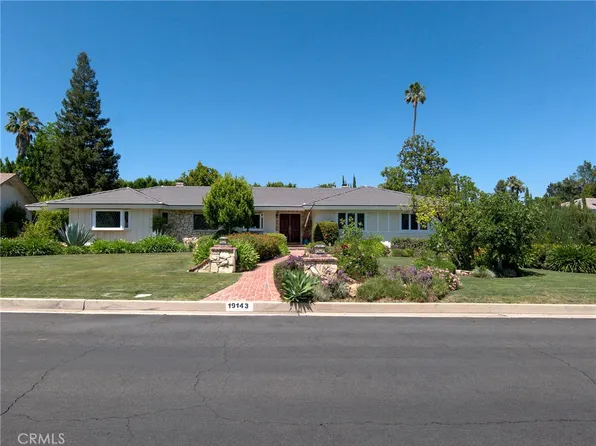 19143 Marilla St, Northridge, CA 91324