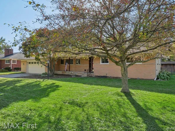 27799 Gail Dr, Warren, MI 48093