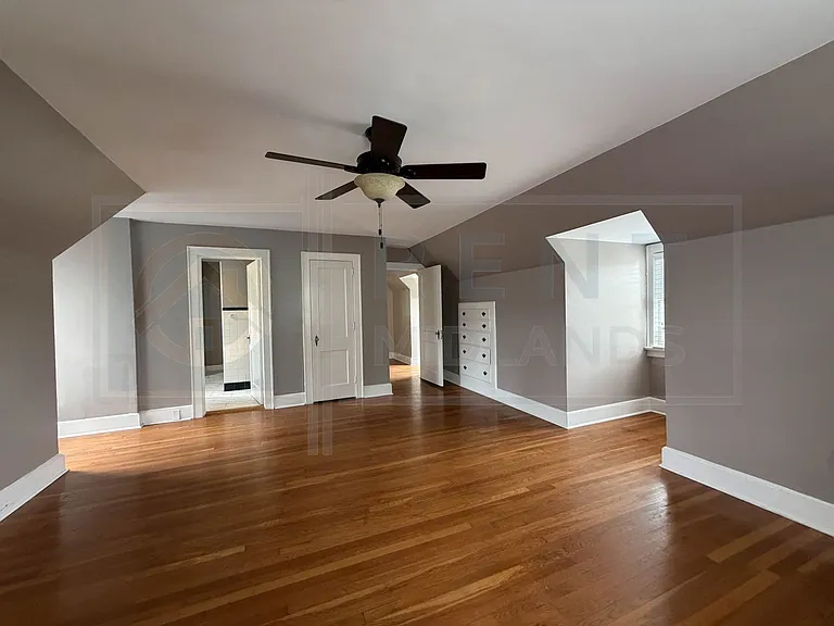 3925 Rosewood Dr — Photo 13