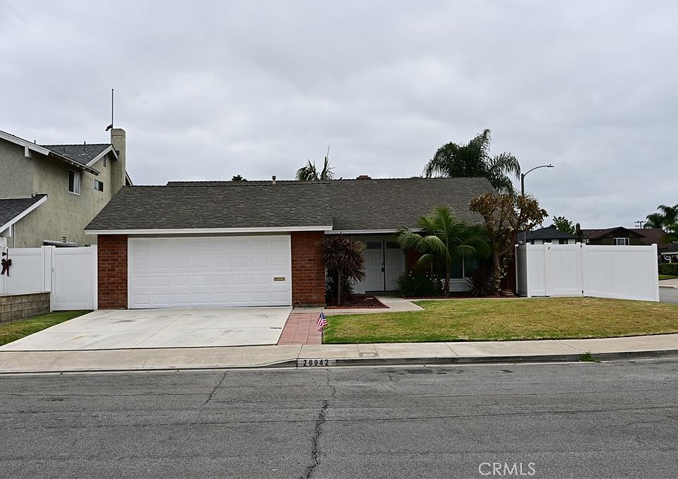 1st image of 20942 Balgair Cir