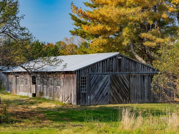 706 Dearborn Hill Road, Corinth, VT 05039