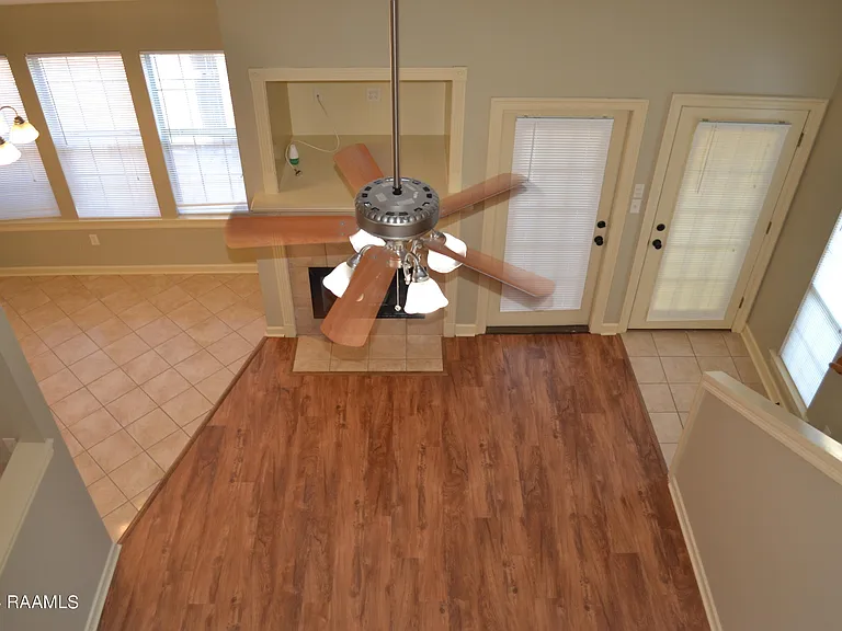 319 Artisan Rd #D — Photo 7