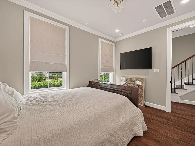 855 Dunleigh Meadows Ln — Photo 5