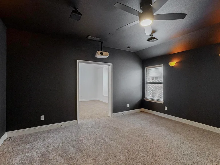 712 Davinci Ct — Photo 30