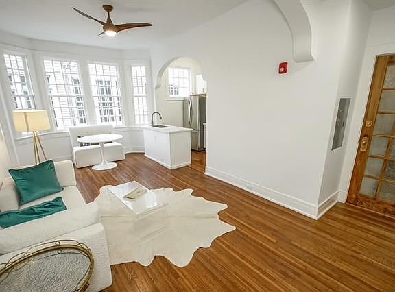 4th image of 3820 Saint Charles Ave #206