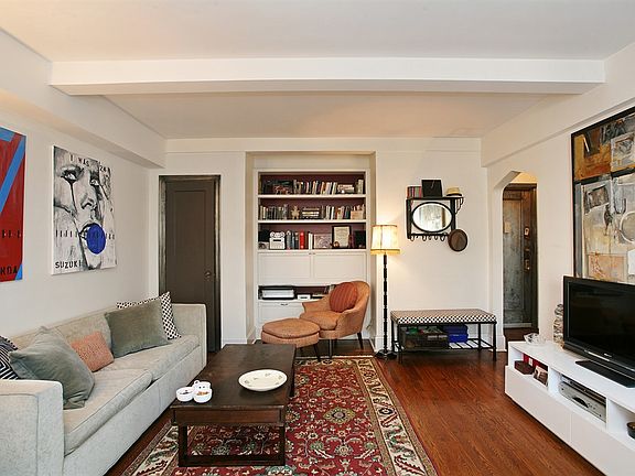 4th image of 200 E 16th St APT 13K