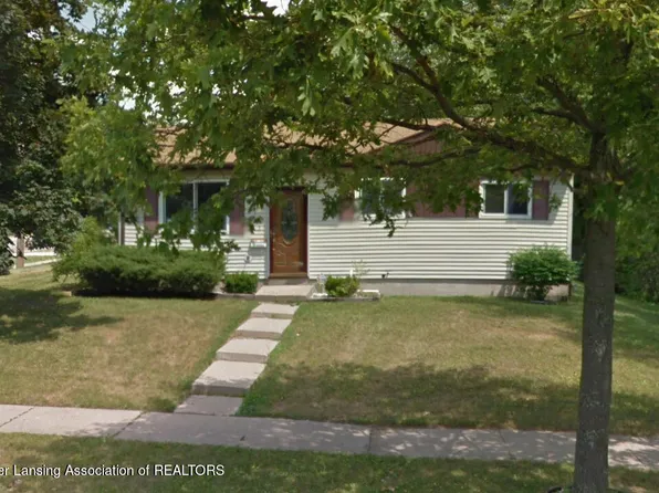 3401 Berwick Dr, Lansing, MI 48911