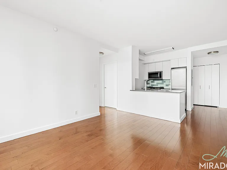 80 Dekalb Ave #34N — Photo 8