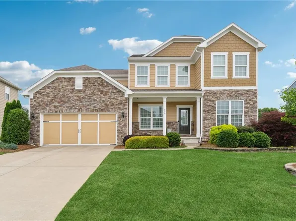 506 Spring View Dr, Woodstock, GA 30188