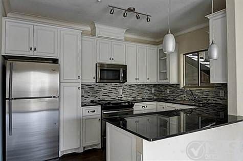2nd image of 4554 Glenwick Ln #C