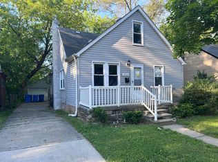 7084 Yacht Ave, Warren, MI 48091