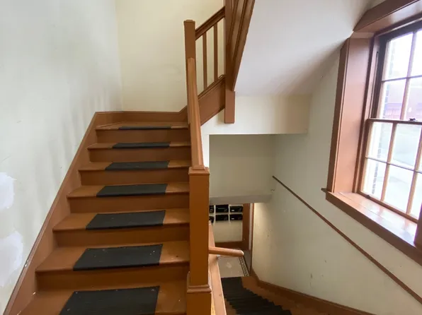 101 N 2nd St, Princeton, WV