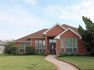 1621 Waterford Dr, Lewisville, TX 75077