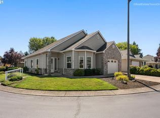 1965 NE Harewood Pl, Hillsboro, OR