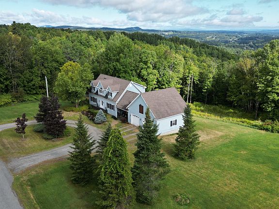 3rd image of 892 Burton Hill Road