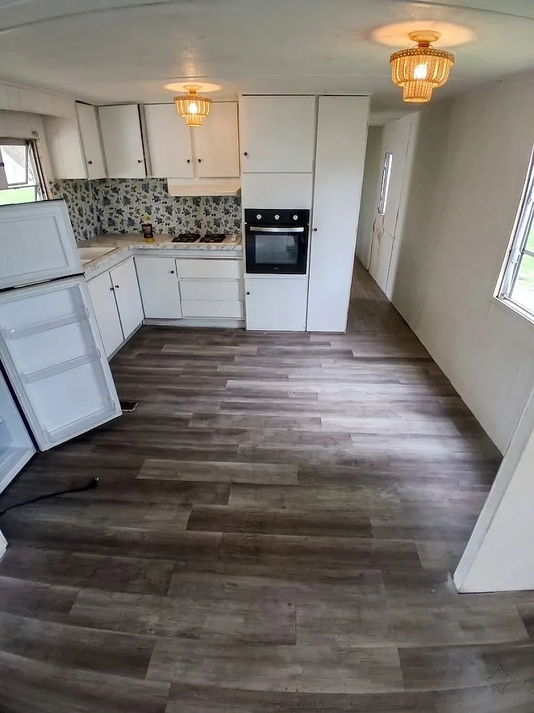 2 bed, 720 sqft, $755 — Photo 4
