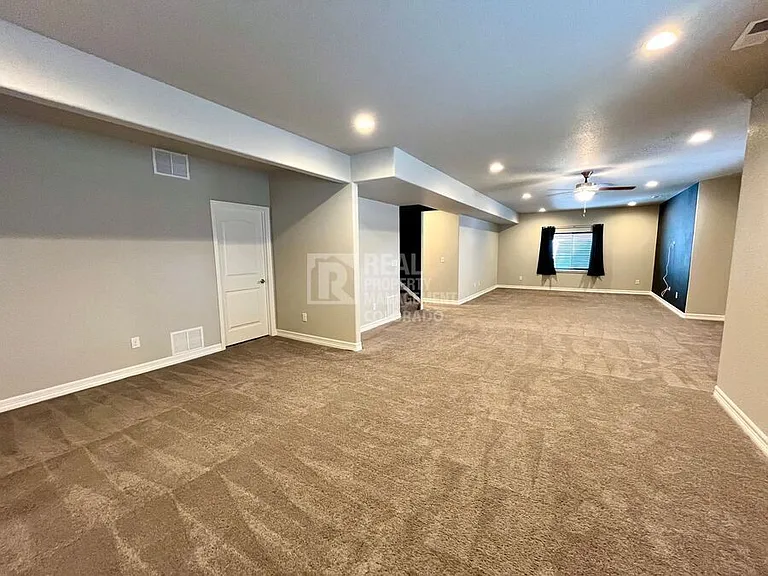 12767 Scenic Walk Dr — Photo 31