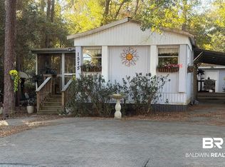1575 Pensacola Dr, Lillian, AL 36549