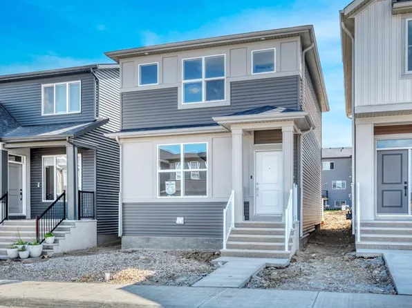 296 NE Marmot Grv NW, Calgary, AB T3R 2E9