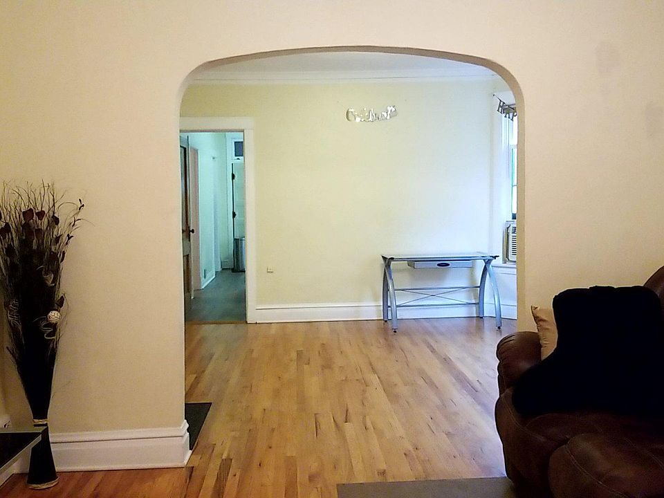 1st image of 2327 N Kilbourn Ave