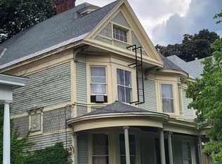 1004 Union St, Schenectady, NY 12308