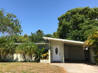 110 14th Ave SW, Largo, FL 33770