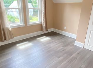 10 Savin Ave #2, Norwood, MA 02062