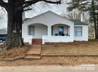 314 19th St SW, Hickory, NC 28602