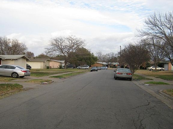 5th image of 3321 High Lark Dr