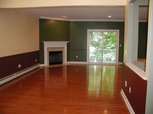 183 Autumn Ridge Rd, Morris Plains, NJ 07950