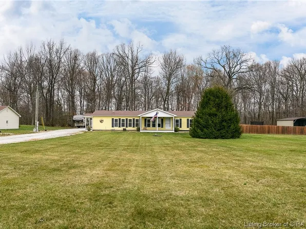 5696 E Priddy Road, Pekin, IN 47165