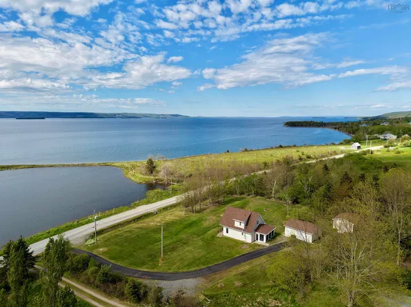3200 W Bay Rd, Saint Georges Channel, NS B0E 3K0