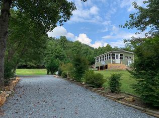 74 Chestnut Cove Rd, Robbinsville, NC 28771